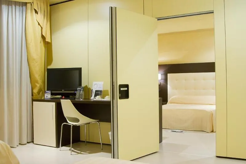 Jr Hotels Bologna Amadeus