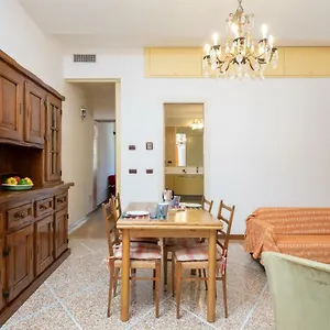 Apartment Petroni 38 By, Bologna
