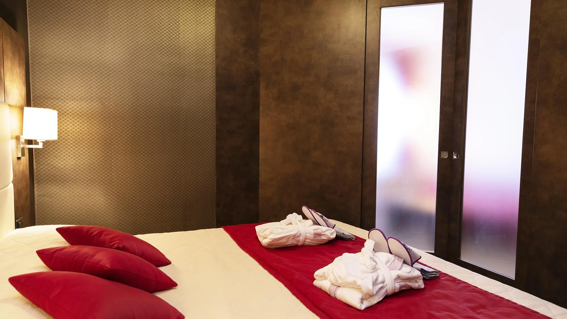 ****  Jr Hotels Bologna Amadeus Italy
