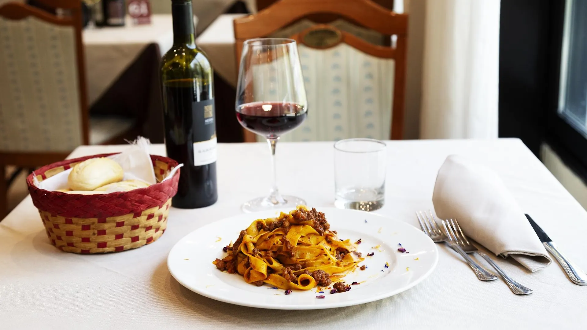 Jr Hotels Bologna Amadeus 4*,