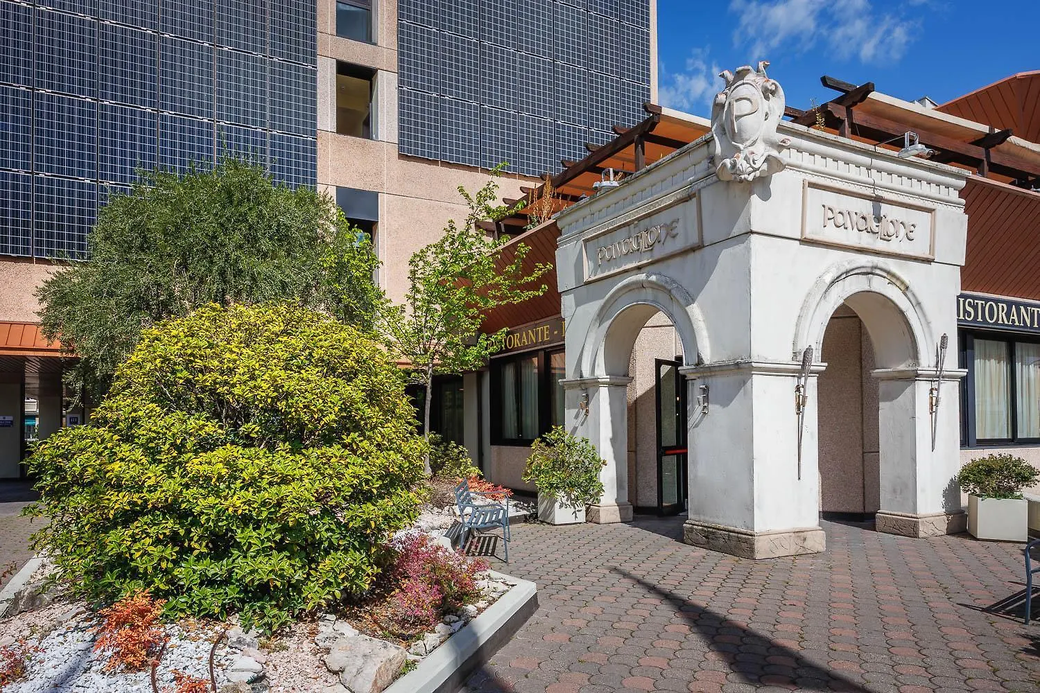 Jr Hotels Bologna Amadeus 4*,  Ιταλία
