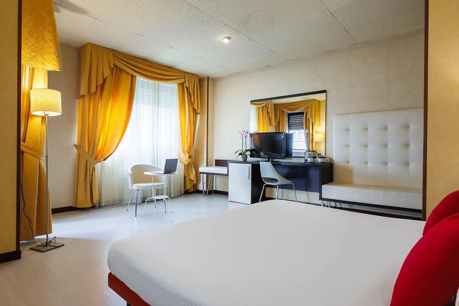 Jr Hotels Bologna Amadeus 4*,  Italy