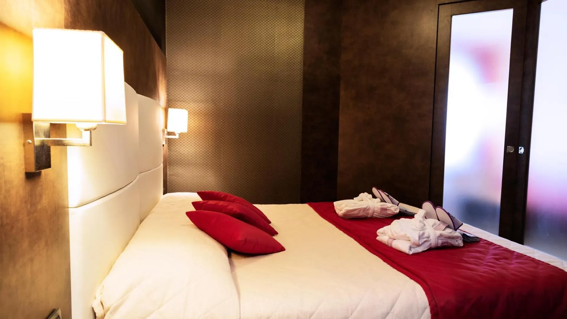 Jr Hotels Bologna Amadeus 4*,  Ιταλία