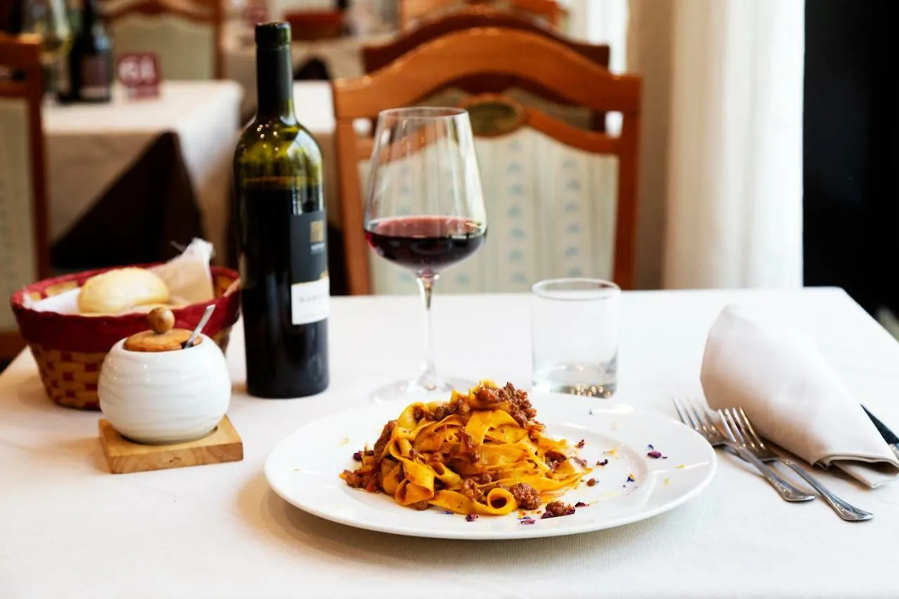 Jr Hotels Bologna Amadeus